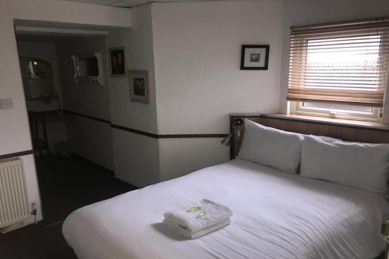 Oyo Maggie Jones Guest House Cardiff Exterior foto
